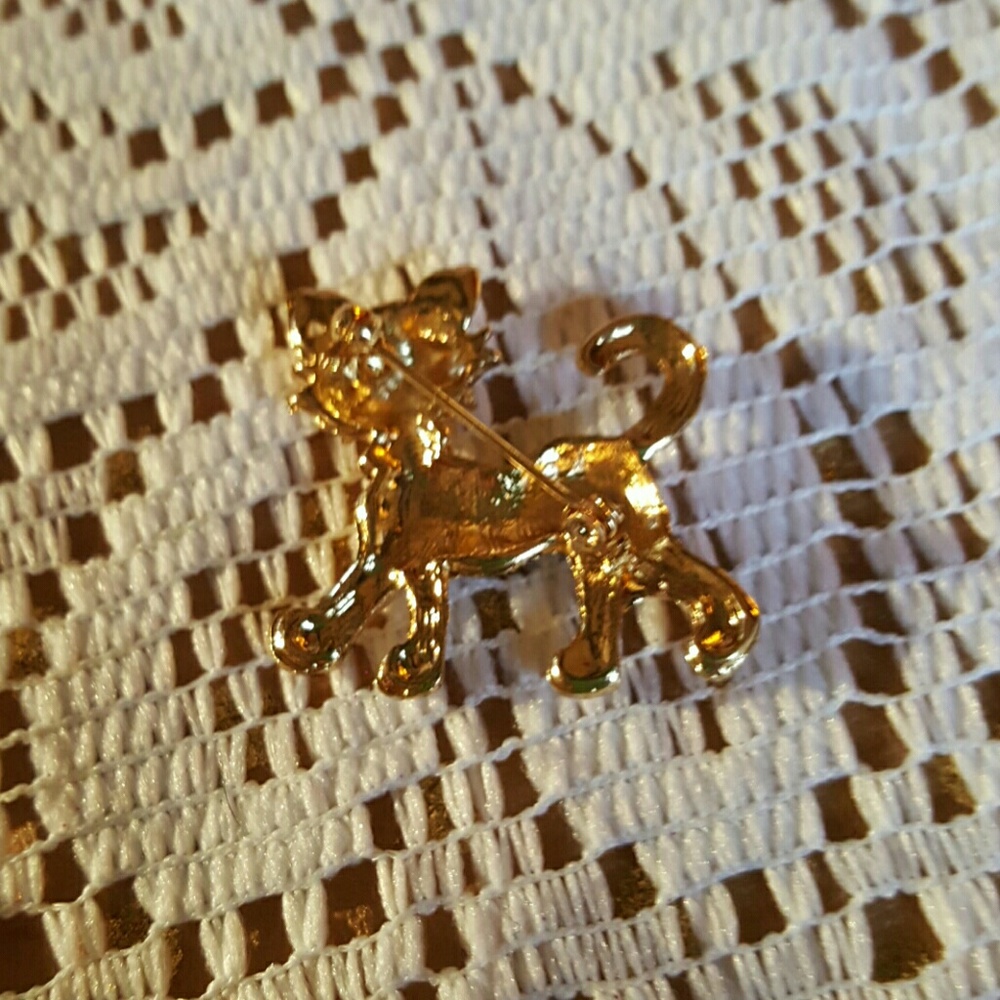 Small Rhinestone Kitty Cat Pin - Picture 2 of 2