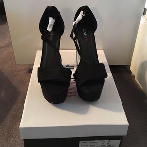Black Suede Platform Heels Size 6