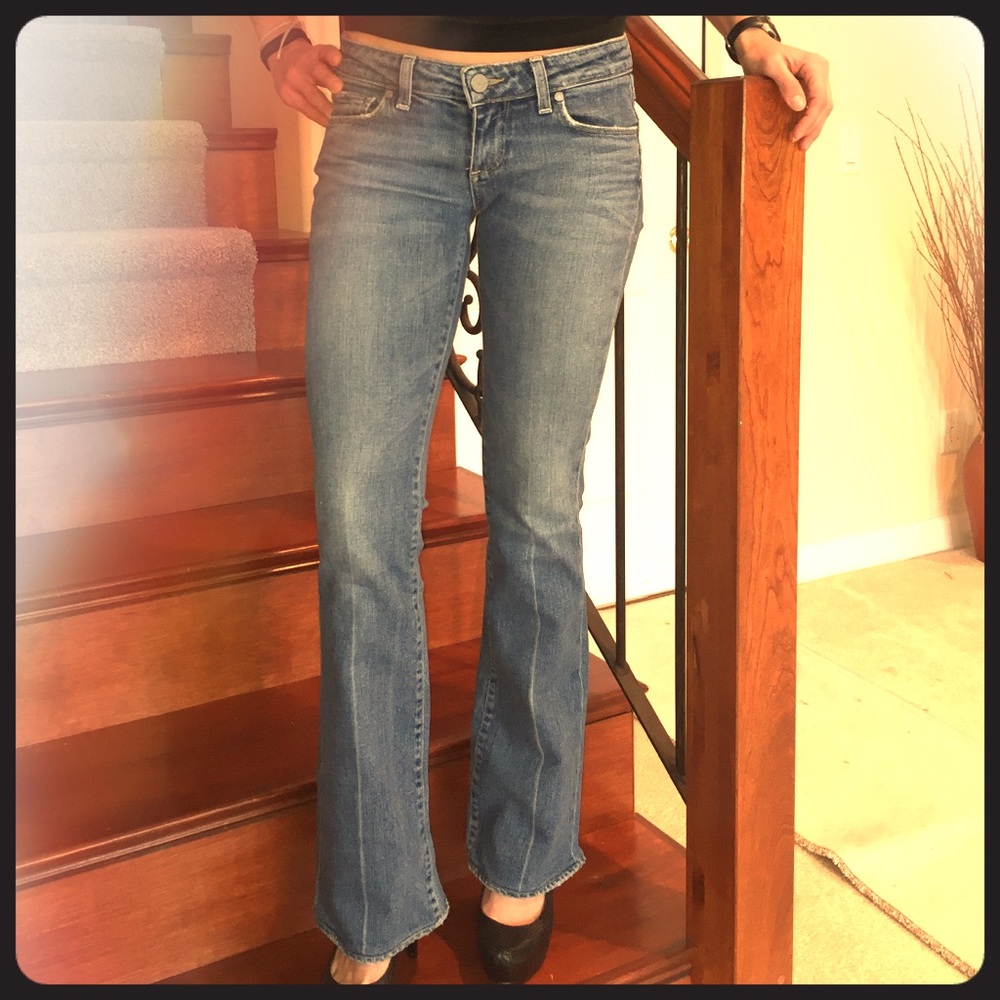 Paige Denim "Laurel Canyon" boot cut jeans Sz 26