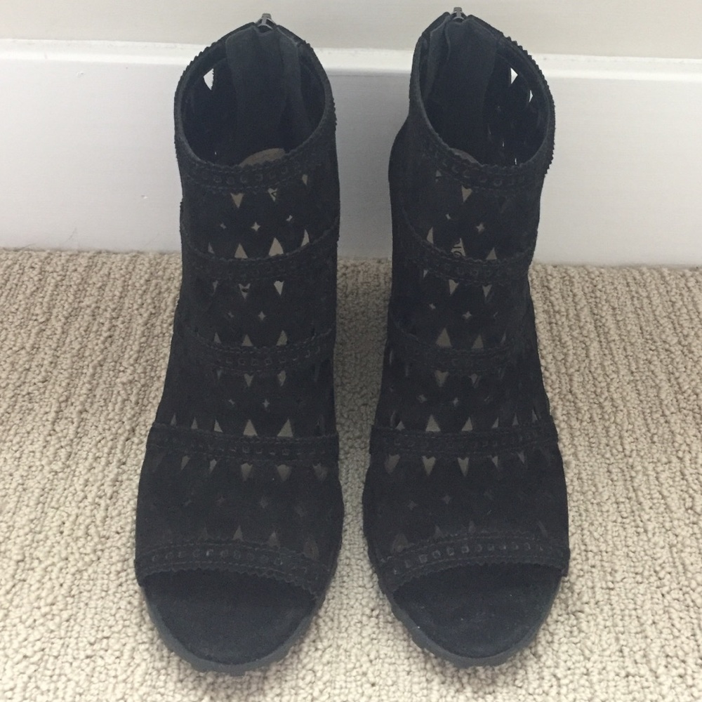 Via Spiga Peep Toe Wedges
