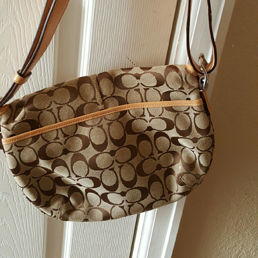 Authentic coach crossbody