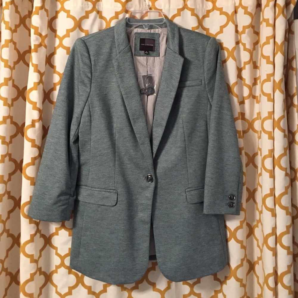 NWT - 3/4 Sleeve Blazer