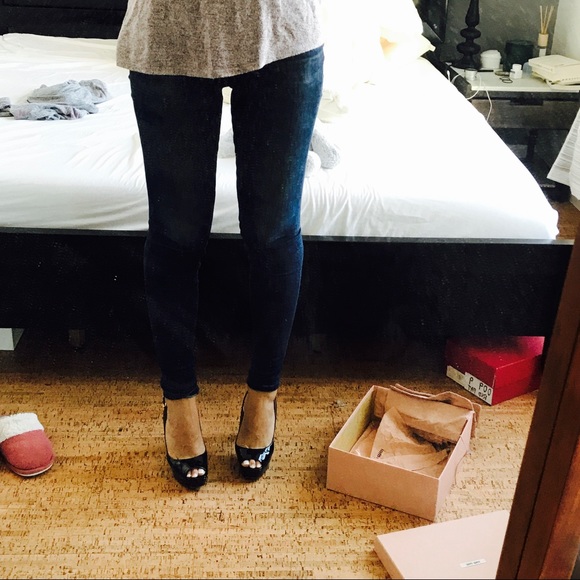 MIU MIU Peep toe Pump - Picture 5 of 8