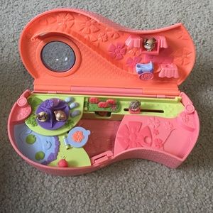 Mini Littlest Pet Shop Playset