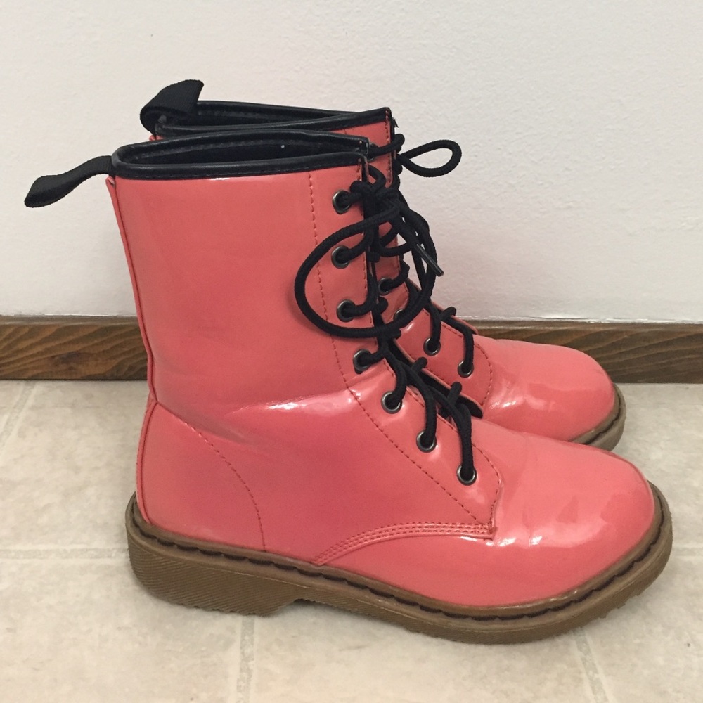 PINK COMBAT BOOTS