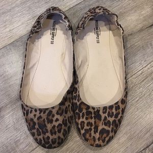 Mossimo Cheetah Flats, Size 10