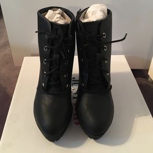 Black lace up booties size 6