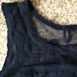 HOLLISTER LACE INSERT TANK