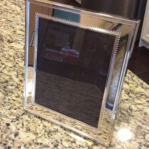 Vera Wang Silver Plated 8X10 Picture Frame NWT