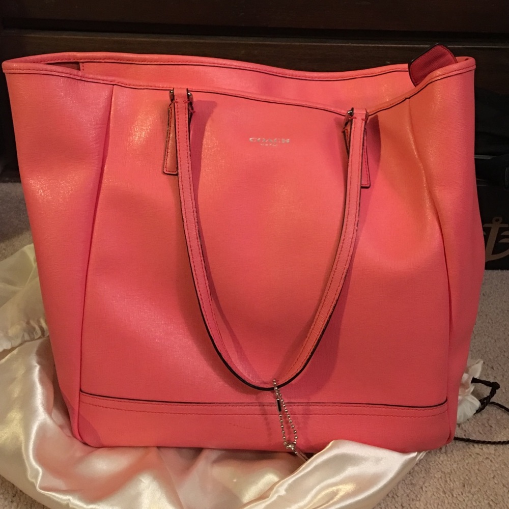Salmon coach purse