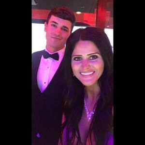 Meet your Posher, Chantilly