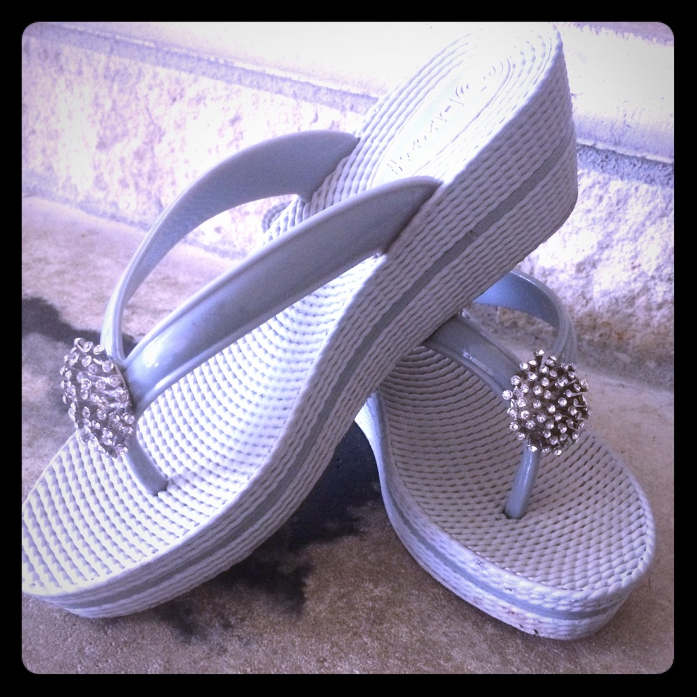 🔴 Dizzy StarStone Chunk Sandals