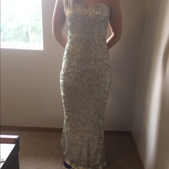 Formal Gown - Picture 2 of 4