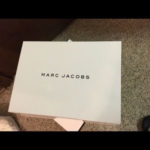 Marc Jacobs display box