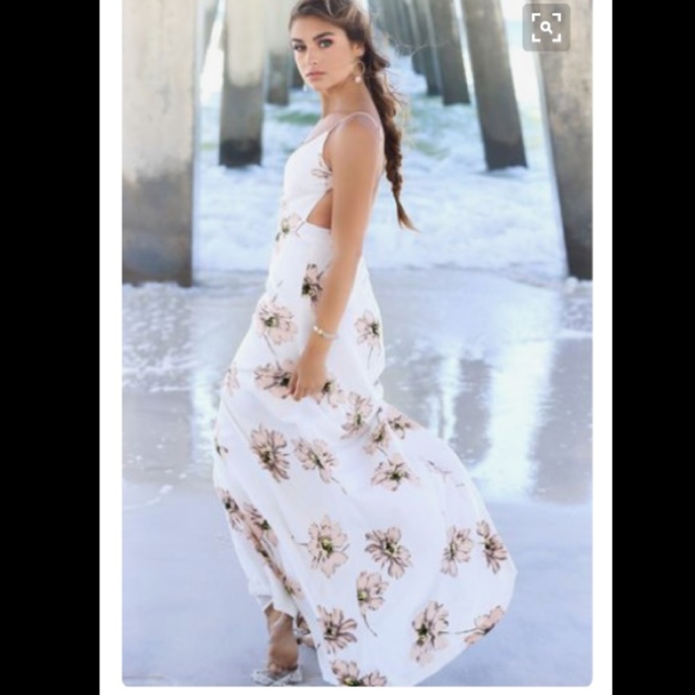Flowers In Her Hair White Maxi - Amazing Lace