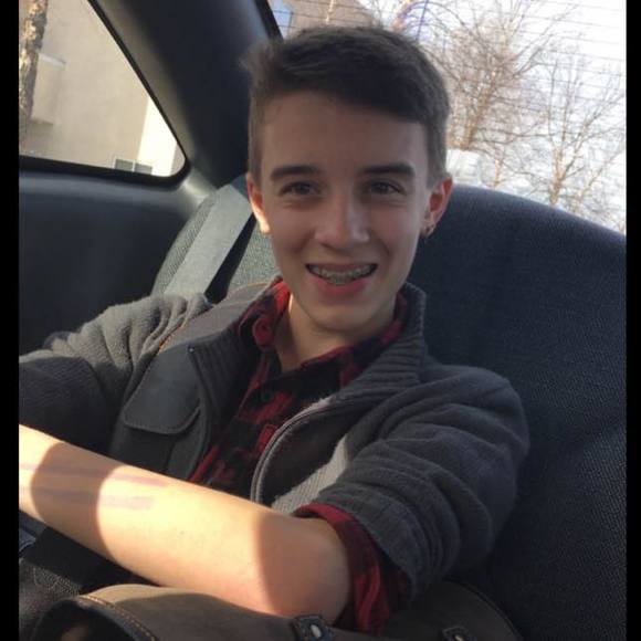 Meet your Posher, Andrew - Picture 1 of 1