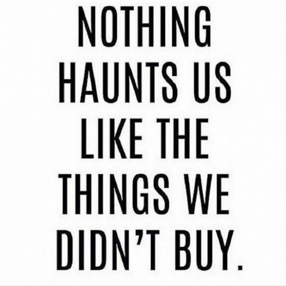 👠👗👡👛👜 Gently worn or new clothing