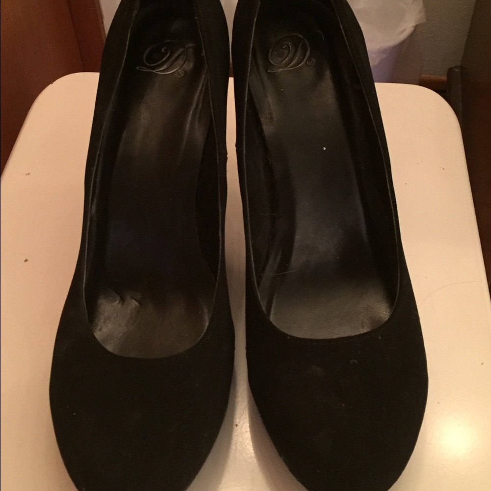 black velvet platform heels