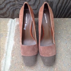 Liz Claiborne® work pumps