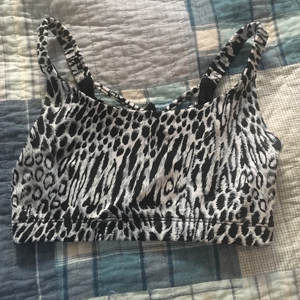 Onzie sun ray print bra