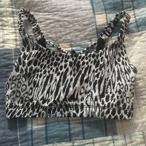 Onzie sun ray print bra