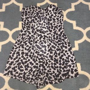 Express strapless romper size 4