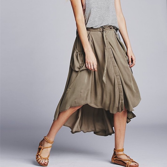 Free People Dresses & Skirts - Free People Cargo Skirt