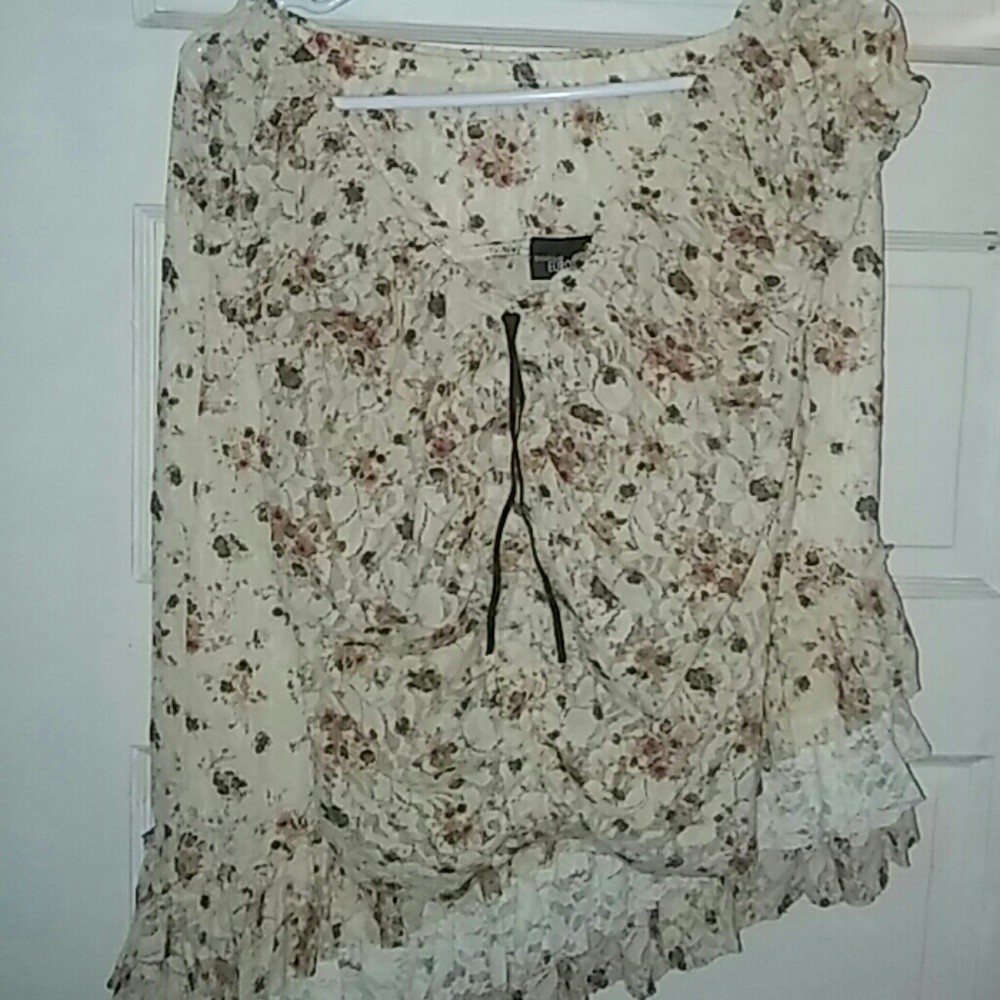 Boutique Europa top and skirt