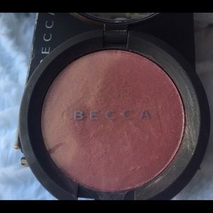 BECCA Mineral Blush ~FLOWERCHILD~ .2oz.
