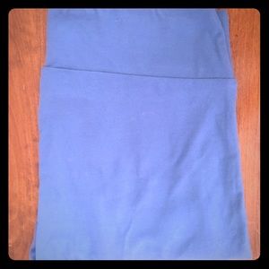 LuLaRoe Tall & Curvy Solid Blue Leggings
