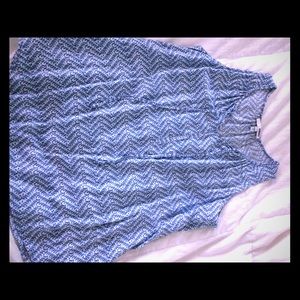 Sleeveless blue top