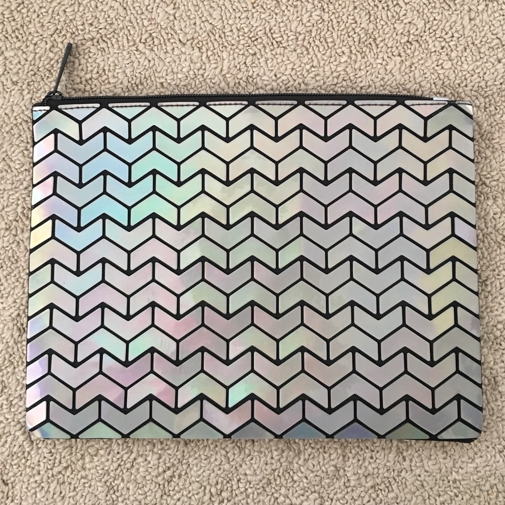 COOL Club Clio clutch from Korea