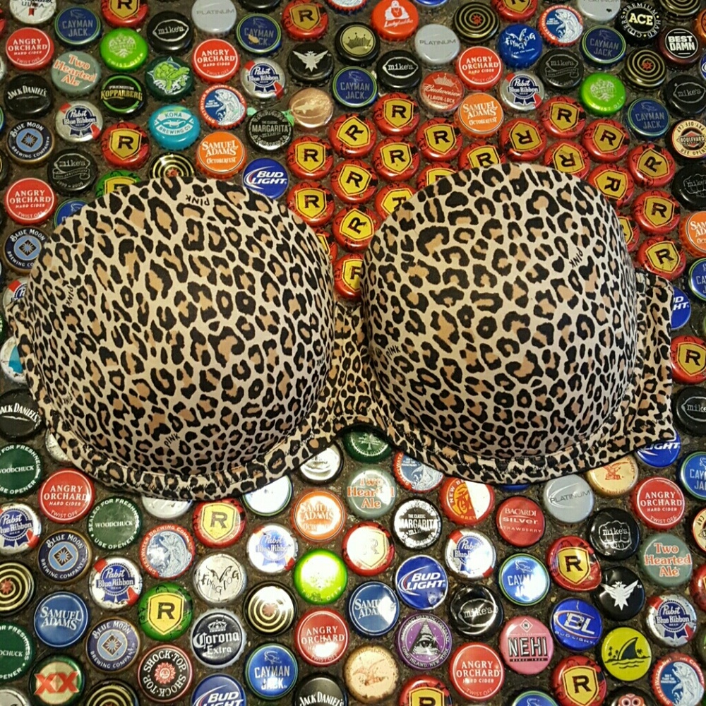 Leopard Print Strapless VS PINK Bra