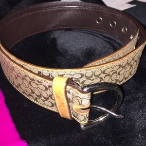 Authentic Coach belt