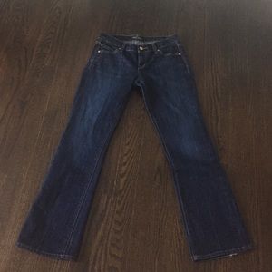 Old Navy The Diva Bootcut Jeans 2 Short