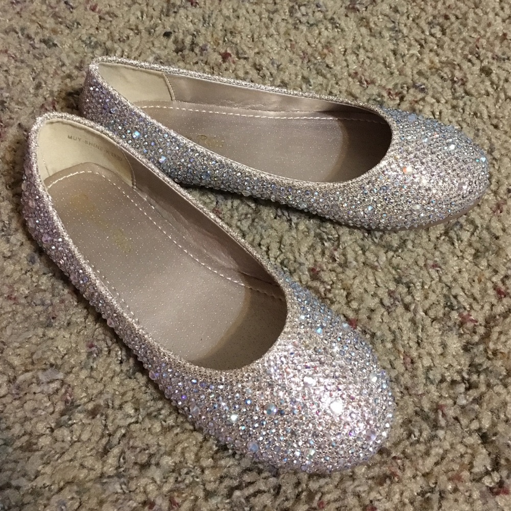 Girls Gold glitter slip on shoes