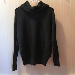Kenar Dolman Sweater