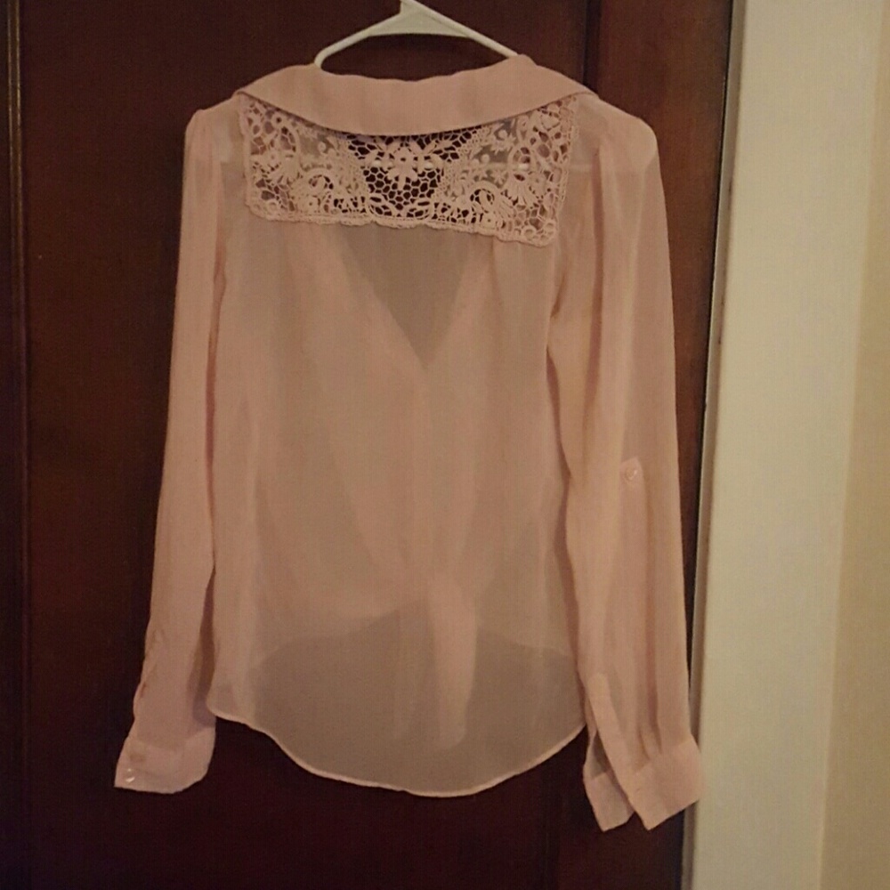 Top - Picture 2 of 2