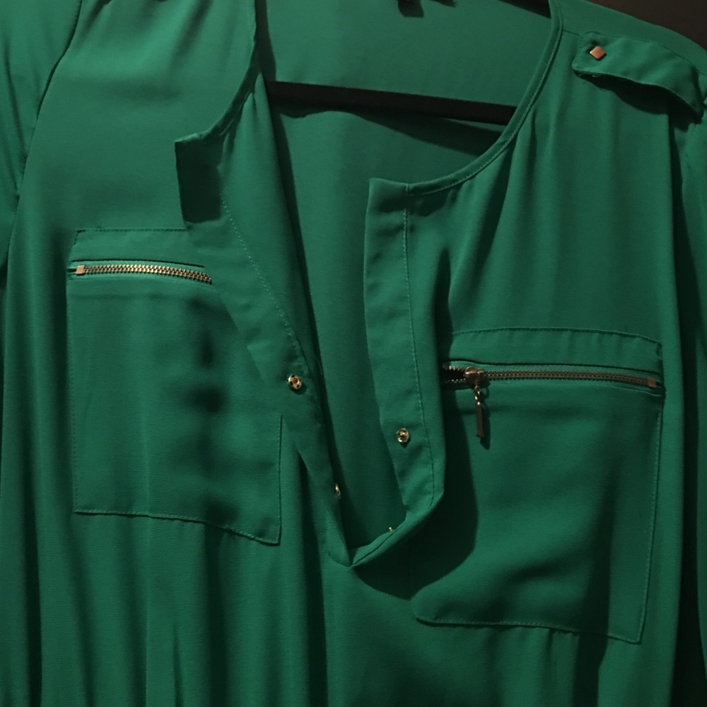 Dress - Picture 3 of 4