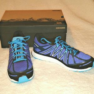 Salomon X-TOUR running shoe