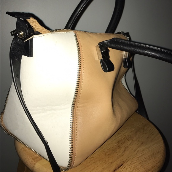 Zara Bag - Picture 2 of 4