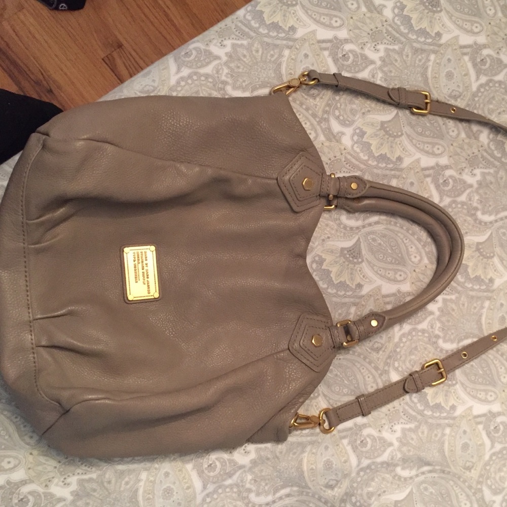 Marc by Marc Jacob's Classic Fran Q in warm zinc