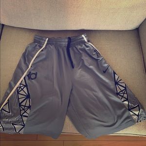 Men's Nike basketball Shorts by Kevin Durant