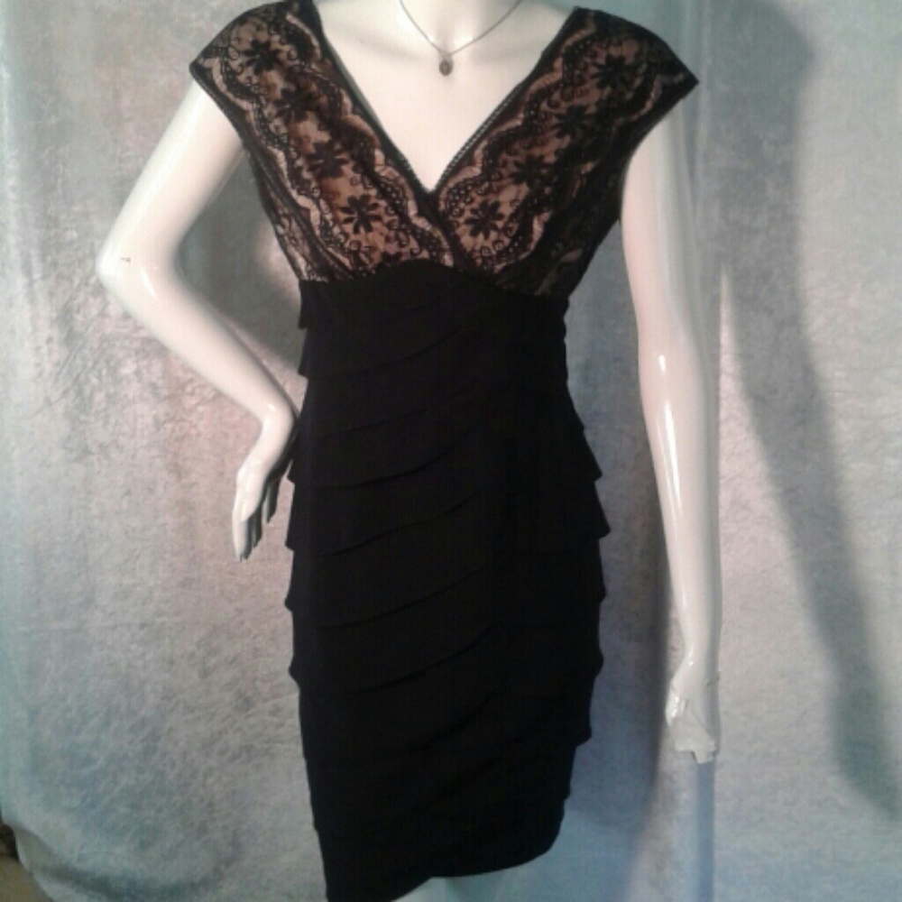 Adrianna Papell dress