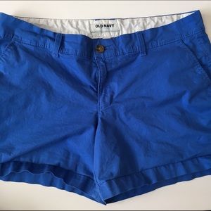 Old Navy shorts size 10 - 5in inseam
