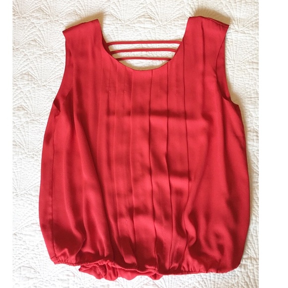 Cache Tops - Cache Red Sleeveless Blouse with Cutout in Back