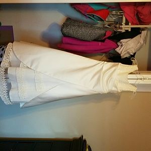 Ivory sz 8 girls flower girl dress