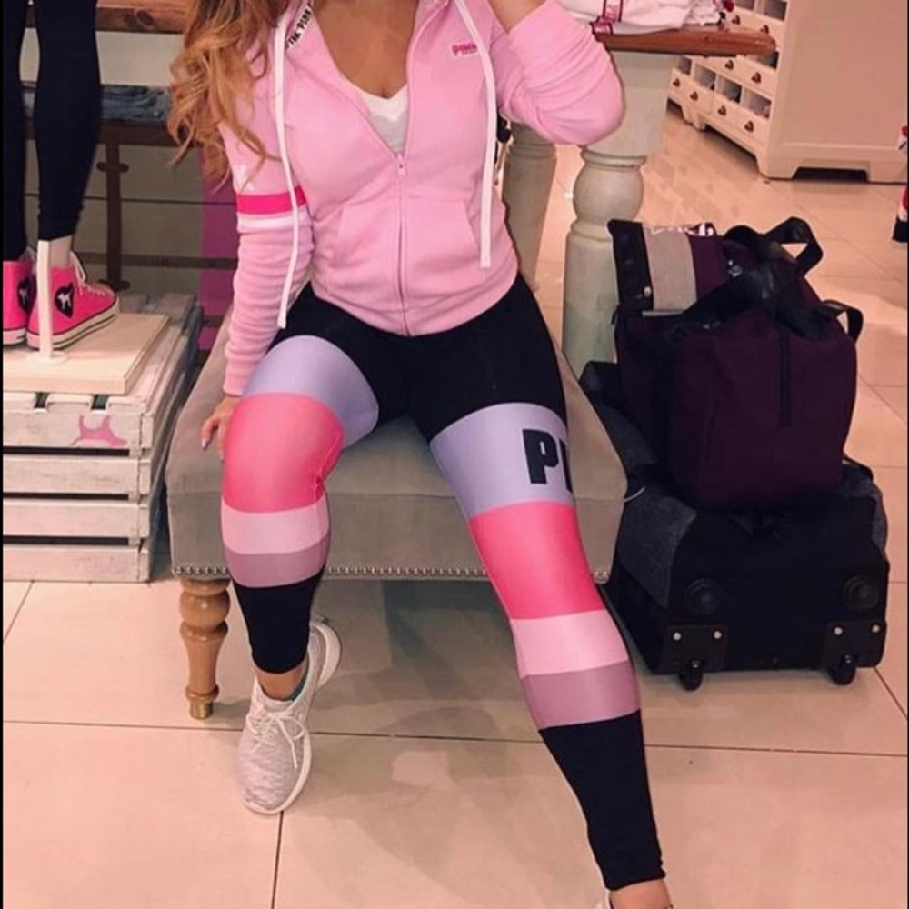 VS PINK LEGGINGS &SWEATER