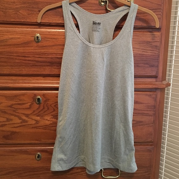 Nike Dri-Fit Tank Sz-S - Picture 1 of 3