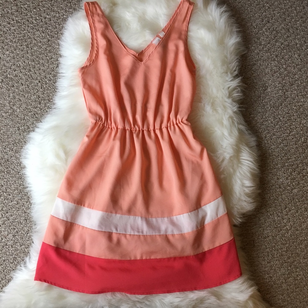 Adorable Pink and White Mini Dress - SZ: Small